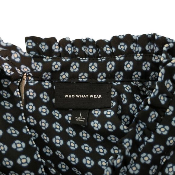 WHO What Wear Floral Mock Neck Ruffle Blouse Top L - Picture 2 of 6